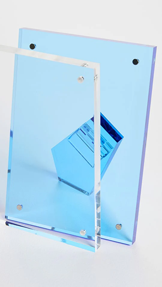 Tizo Lucite 4" x 6" Frame with Blue Lucite Back - Image 2