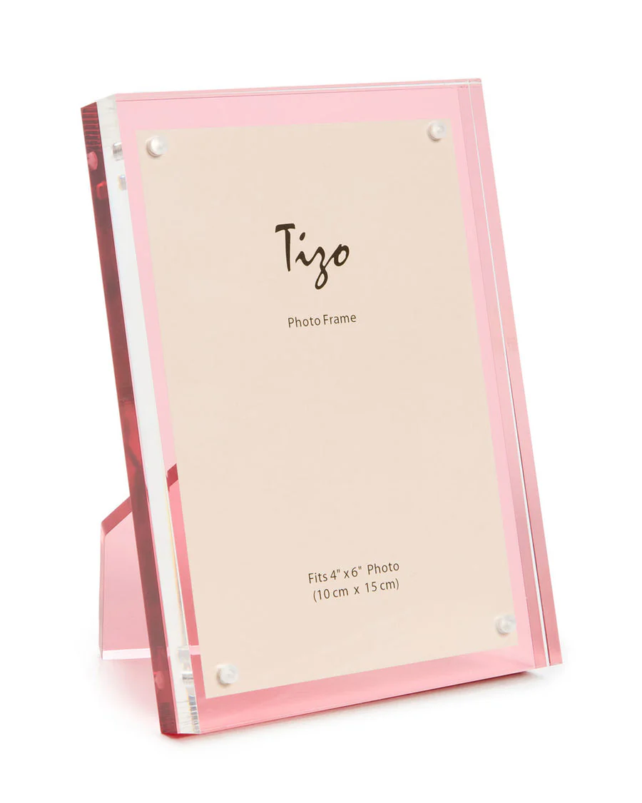Tizo Lucite 4" x 6" Frame with Pink Lucite Back
