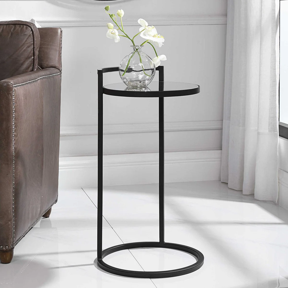 Aaro Side Table - Image 3