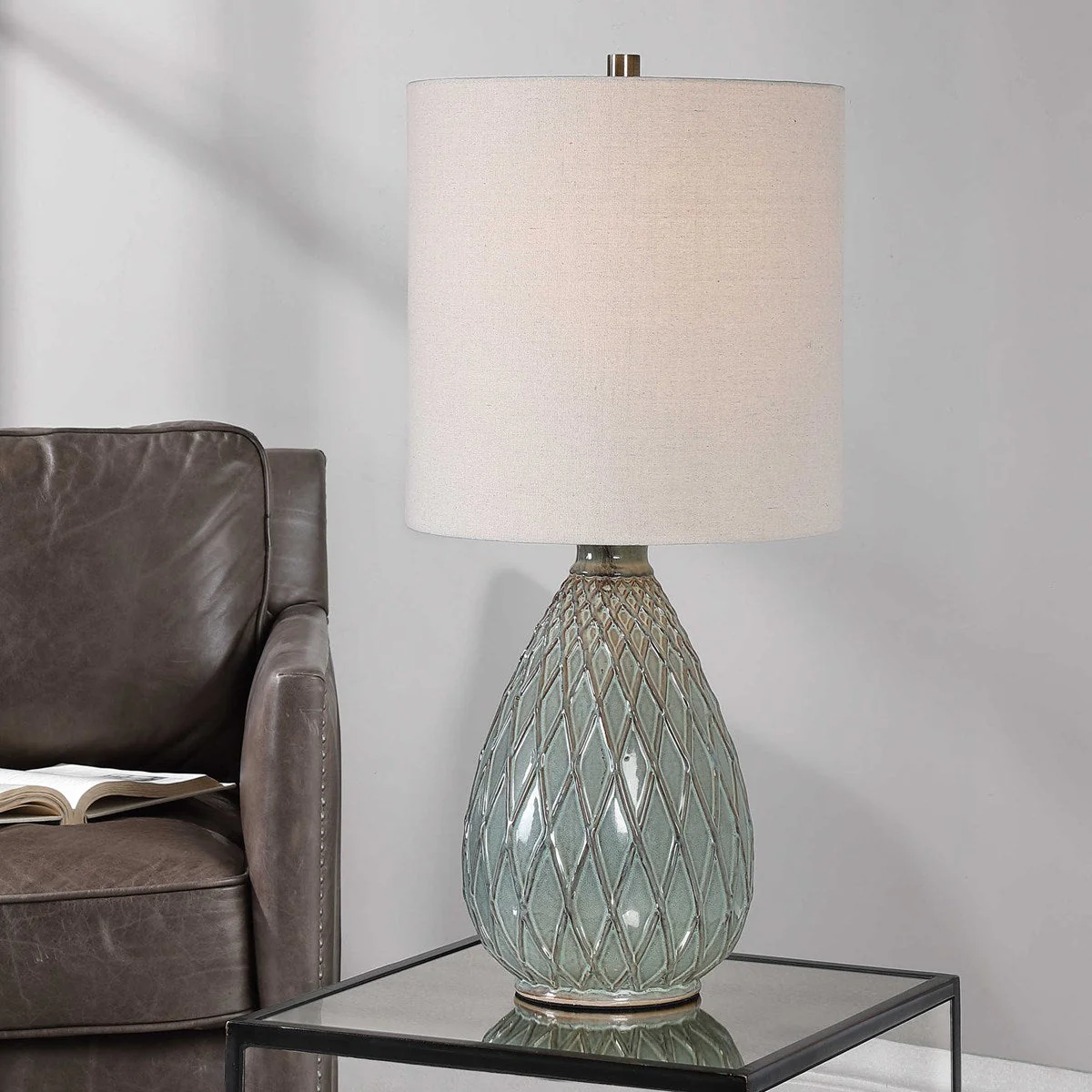 Everlyn Table Lamp - Image 2