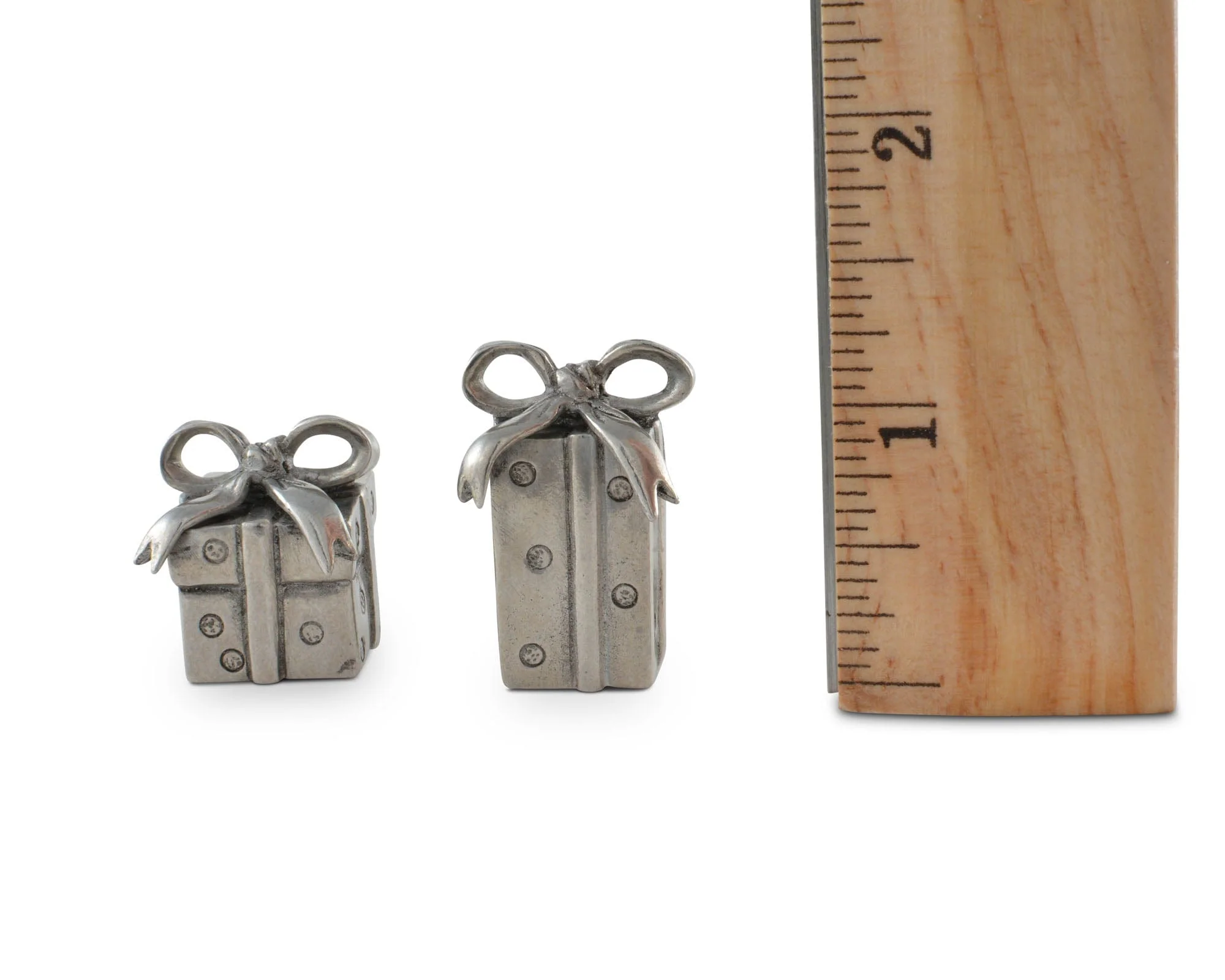Vagabond House Christmas Package Placecard Holder Pair - Image 5