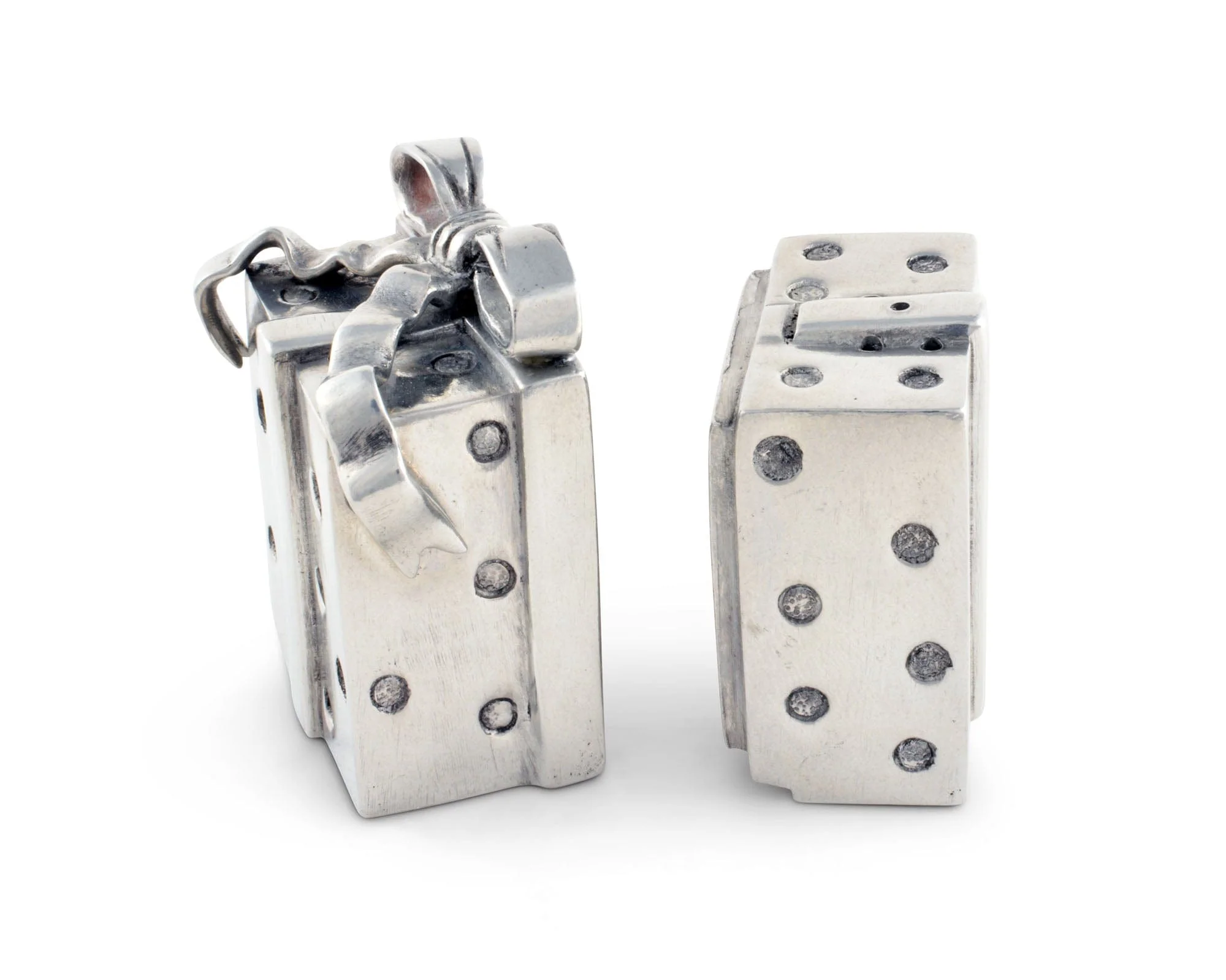 Vagabond House Christmas Package Salt and Pepper - Image 6