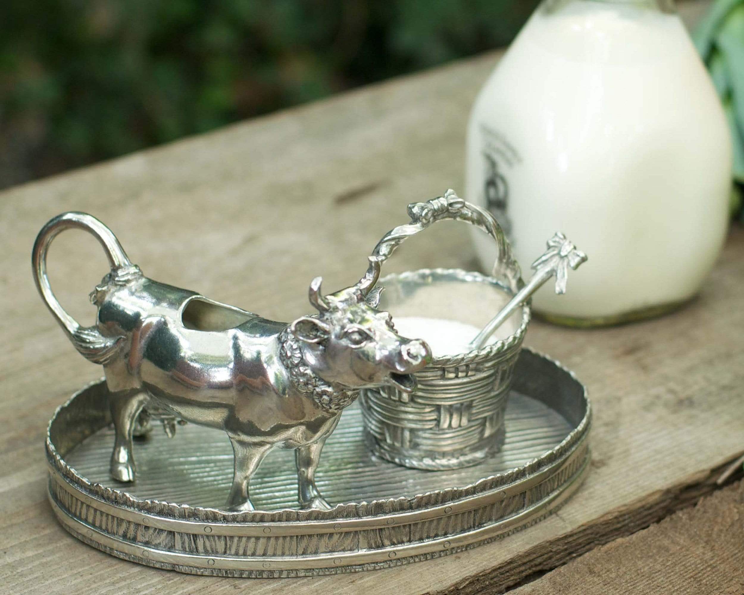 Vagabond House Creamer Set - Mabel the Cow