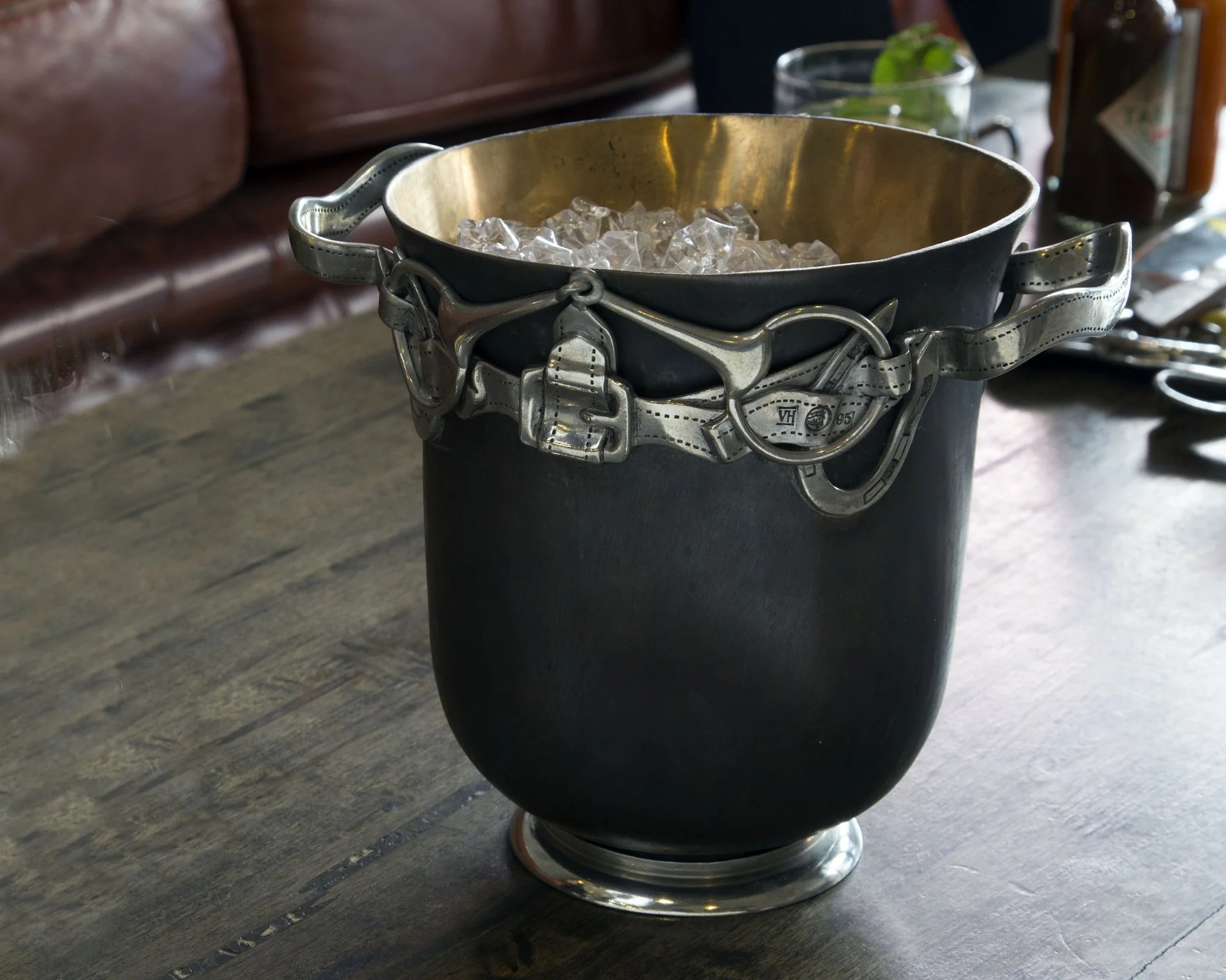 Vagabond House Equestrian Bronze Ice Bucket - Image 4