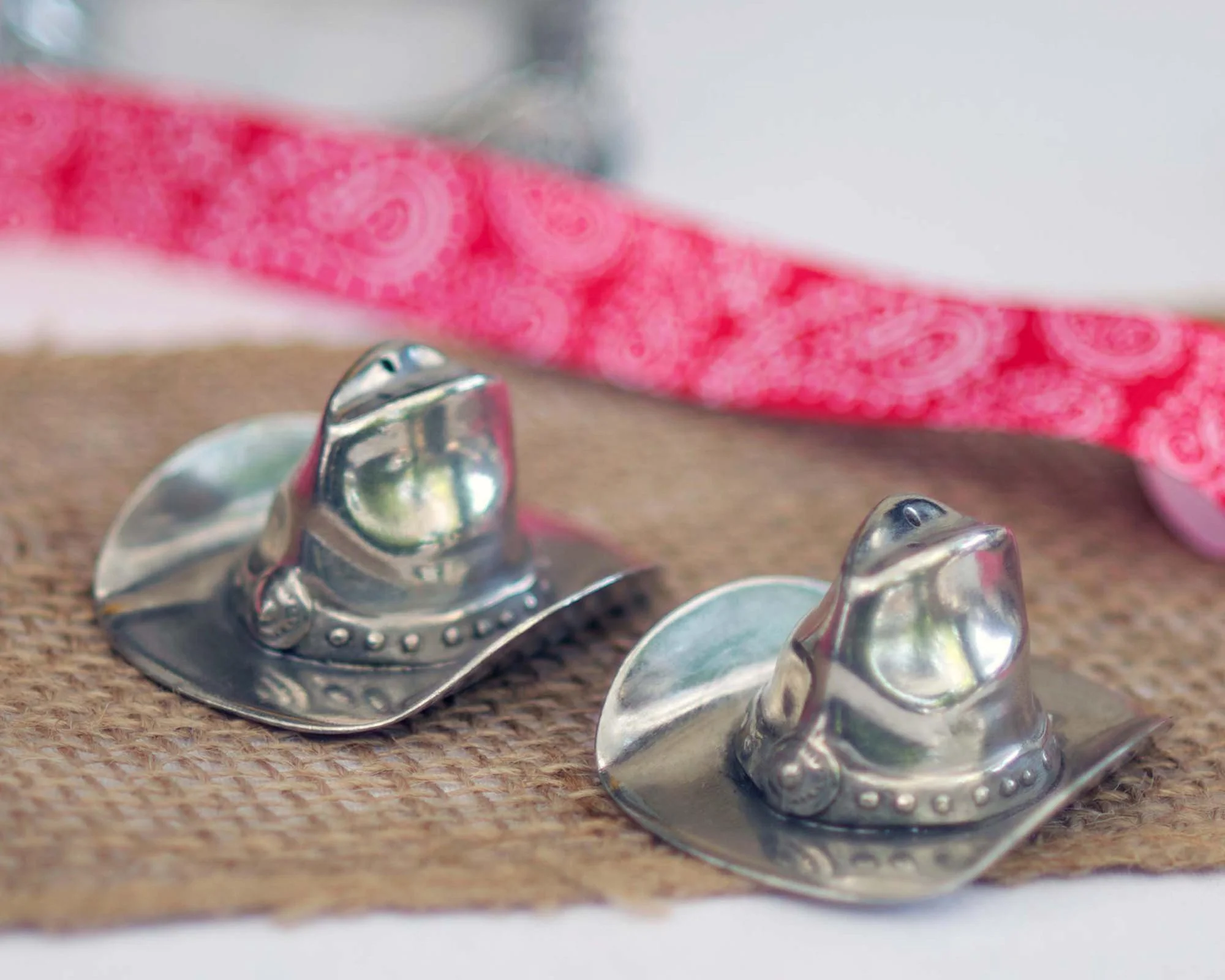 Vagabond House Pewter Cowboy Hat Salt & Pepper Set