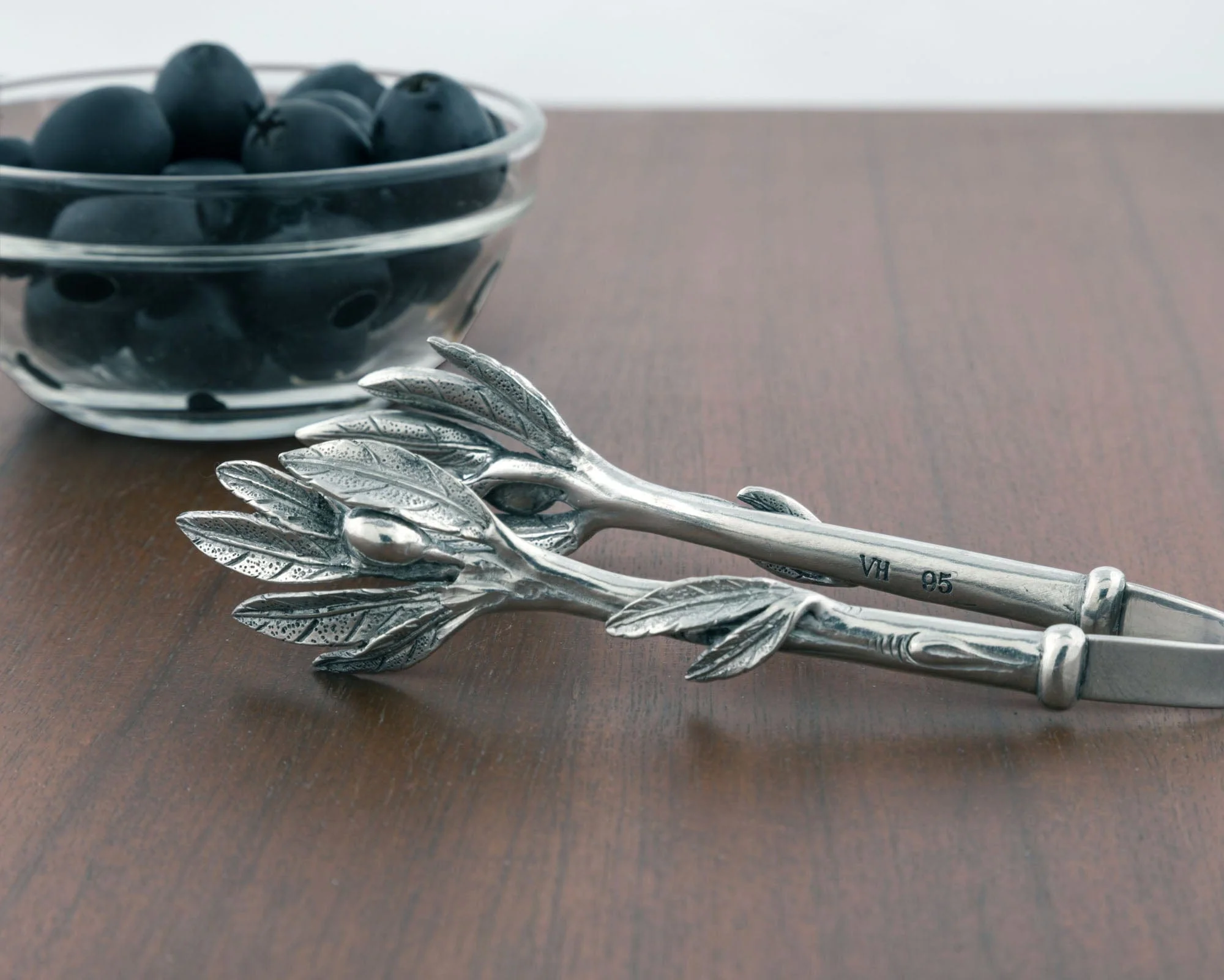 Vagabond House Pewter Olive Pattern Nuts and Olives Tongs - Image 4