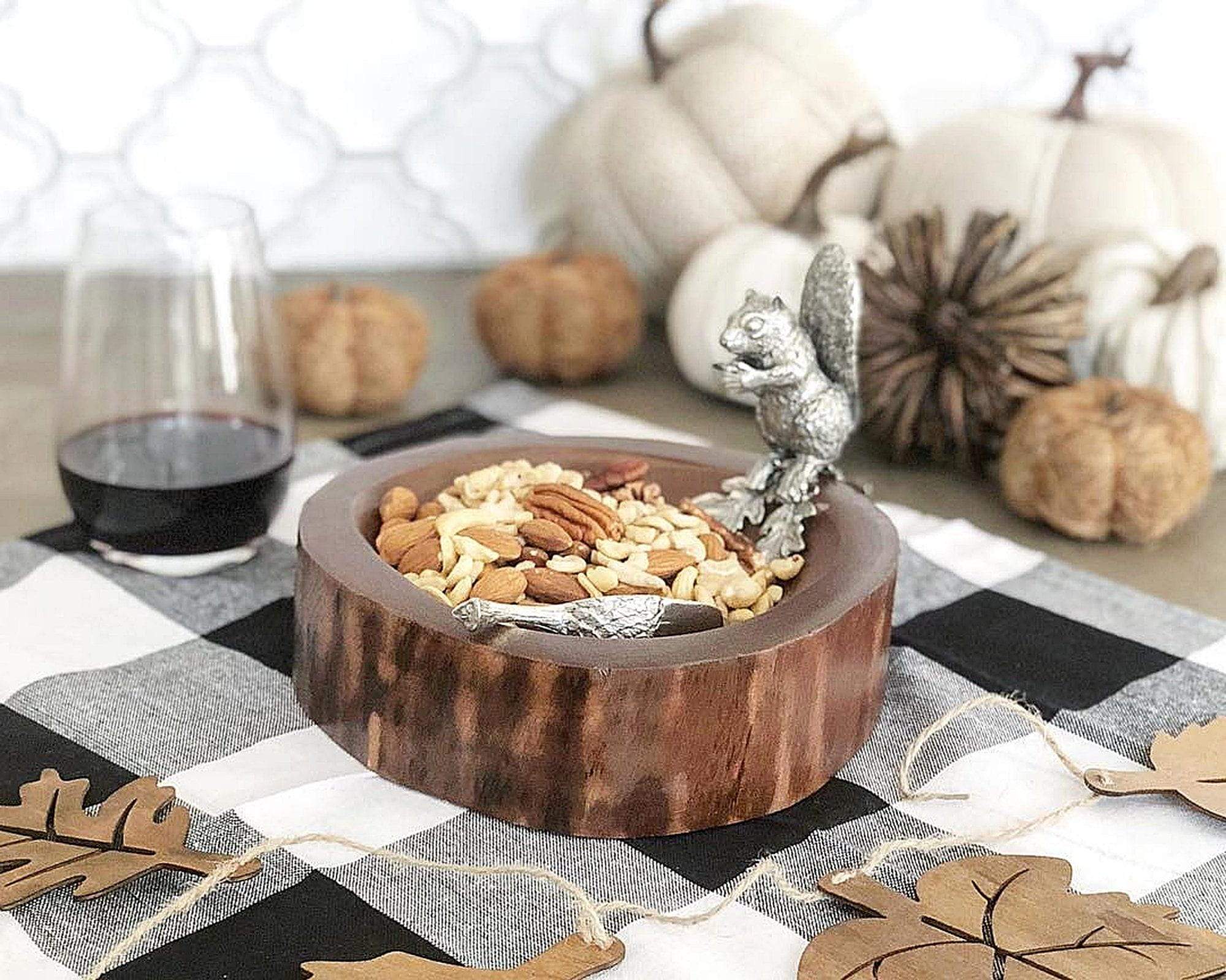 Vagabond House Standing Squirrel Nut Bowl & Scoop - Image 3