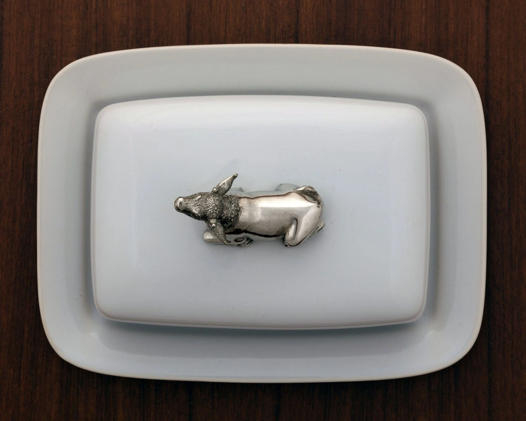 Vagabond House Stoneware Butter Dish with Pewter Mabel the Cow - Image 3