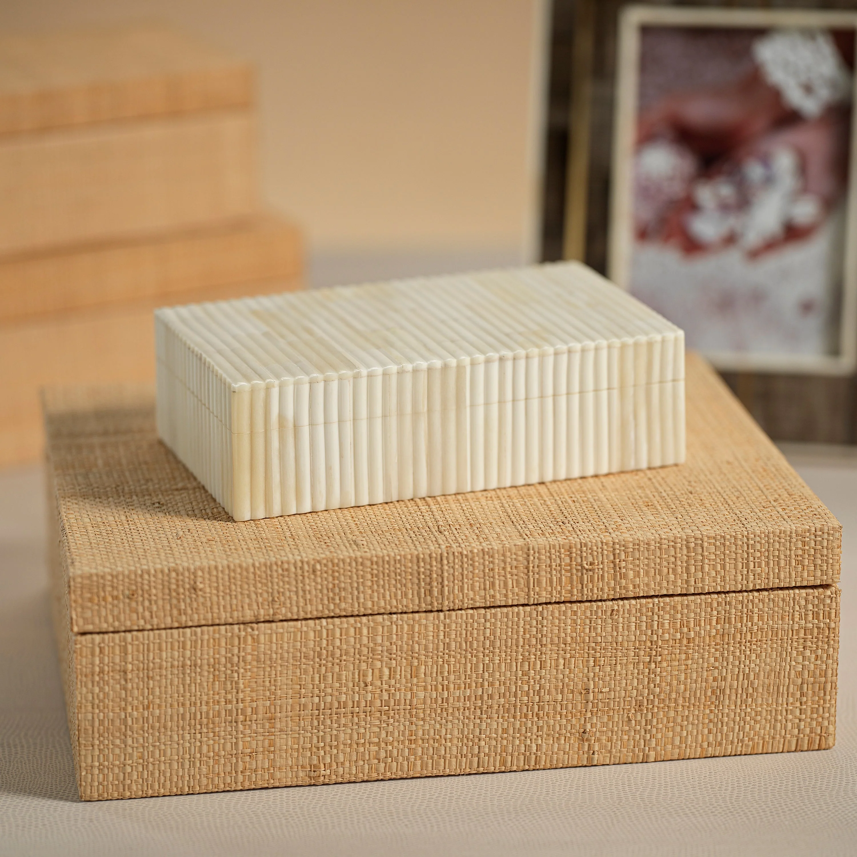 Bungalow Grasscloth Box (Suede Interior)- 11" x 9" x 4" - Image 5