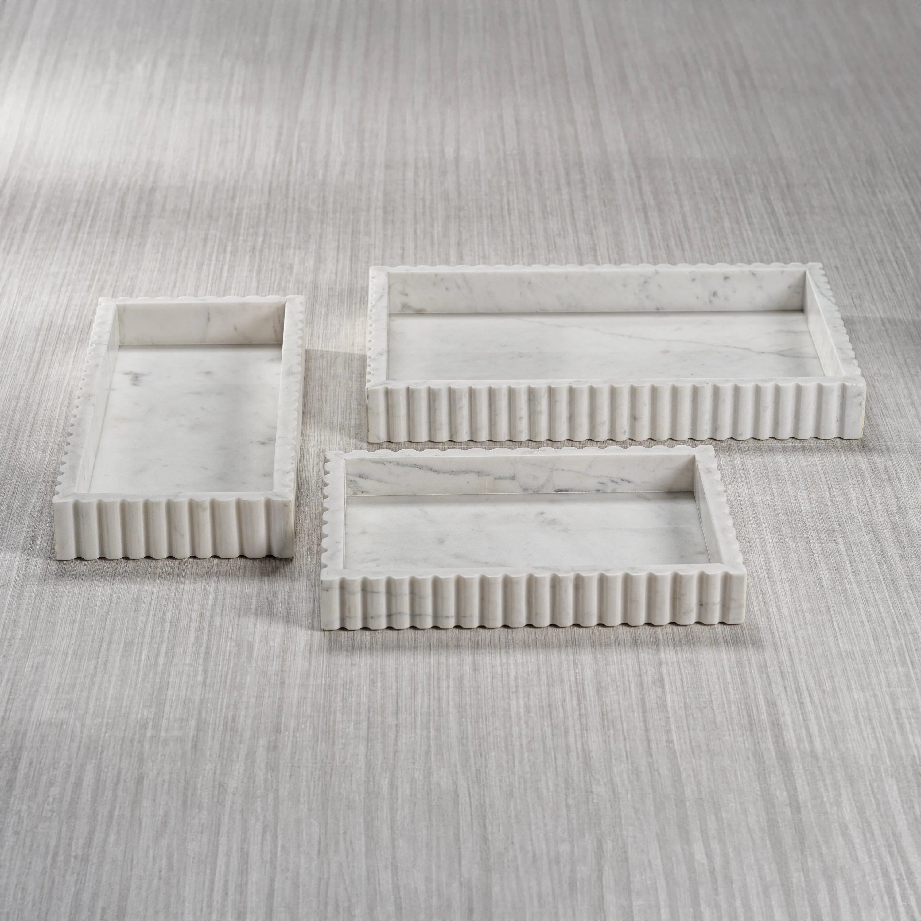Camogli Scalloped White Marble Tray 12" x 8" x 1.75" - Image 2
