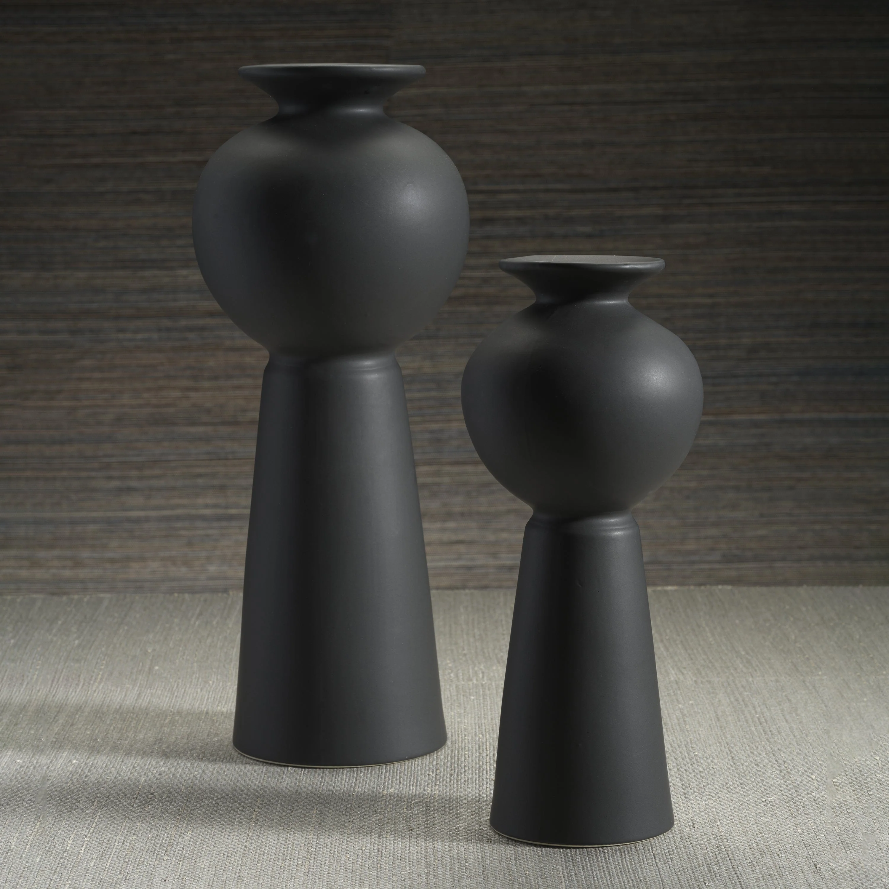 Kyoto Modern Vase - Matte Black - Large - Image 3