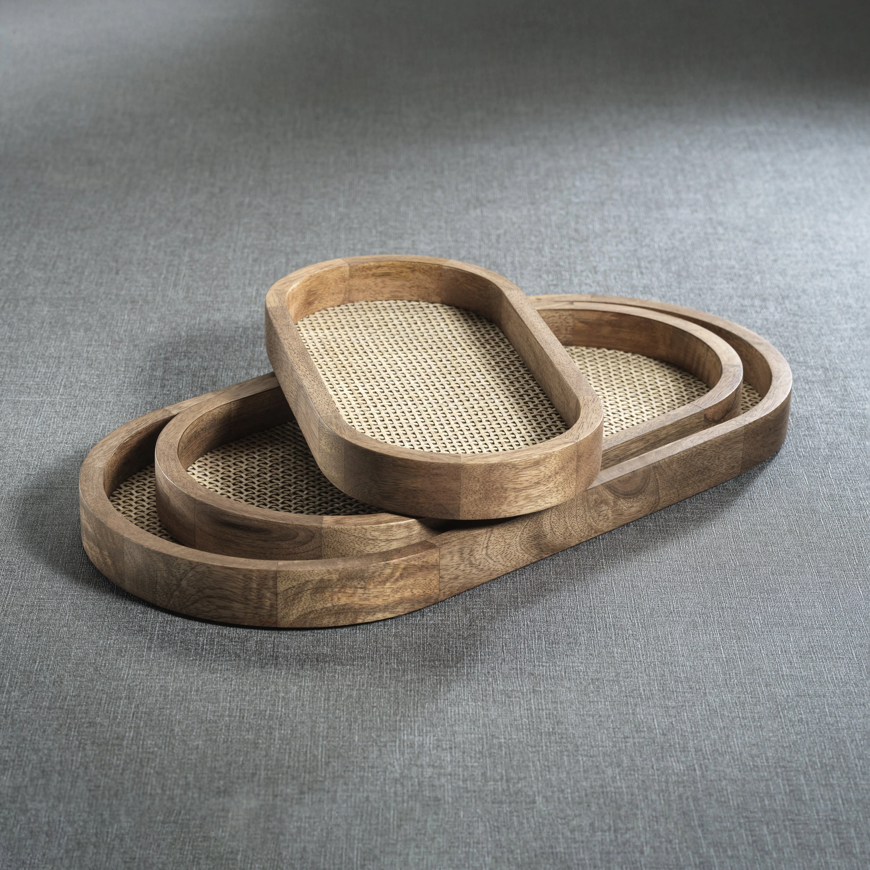 Mango Wood with Rattan Inlay Oval Tray - Large - Image 4