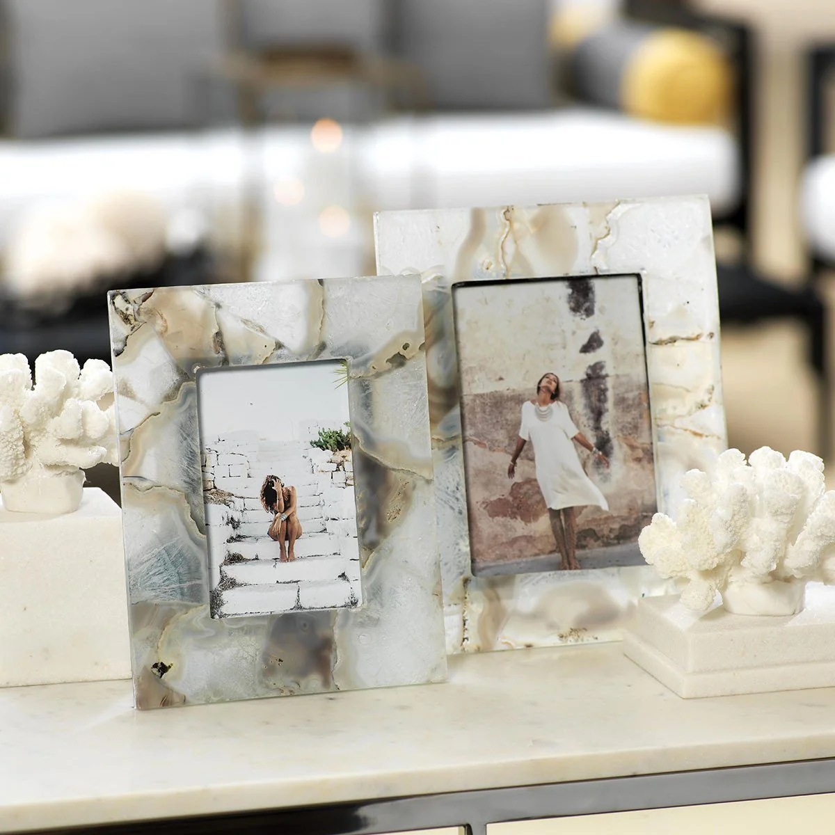Preto Agate Photo Frame- 5" x 7" - Image 2