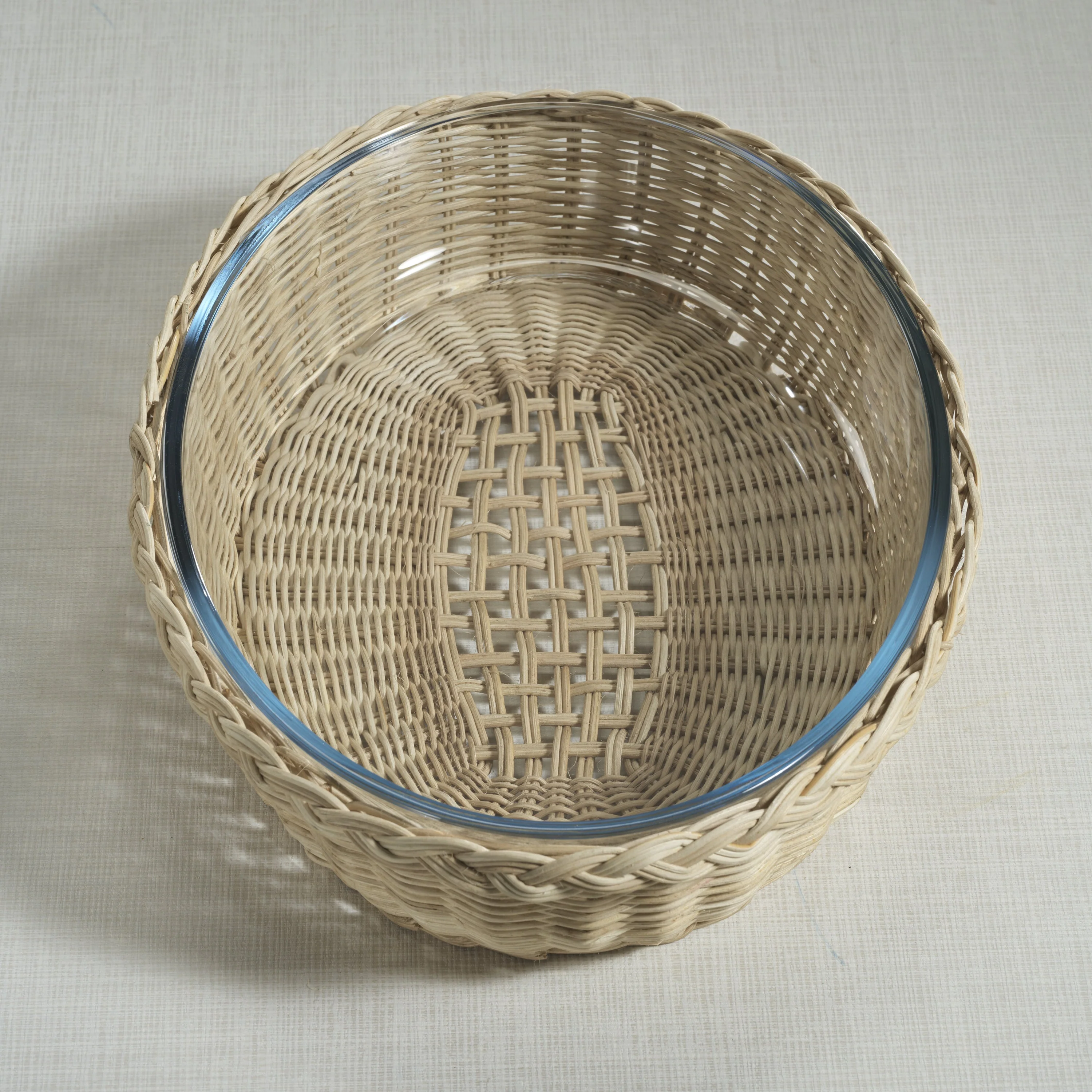 The Palmier Oval Glass Bowl in Woven Rattan Basket - Small - Image 5