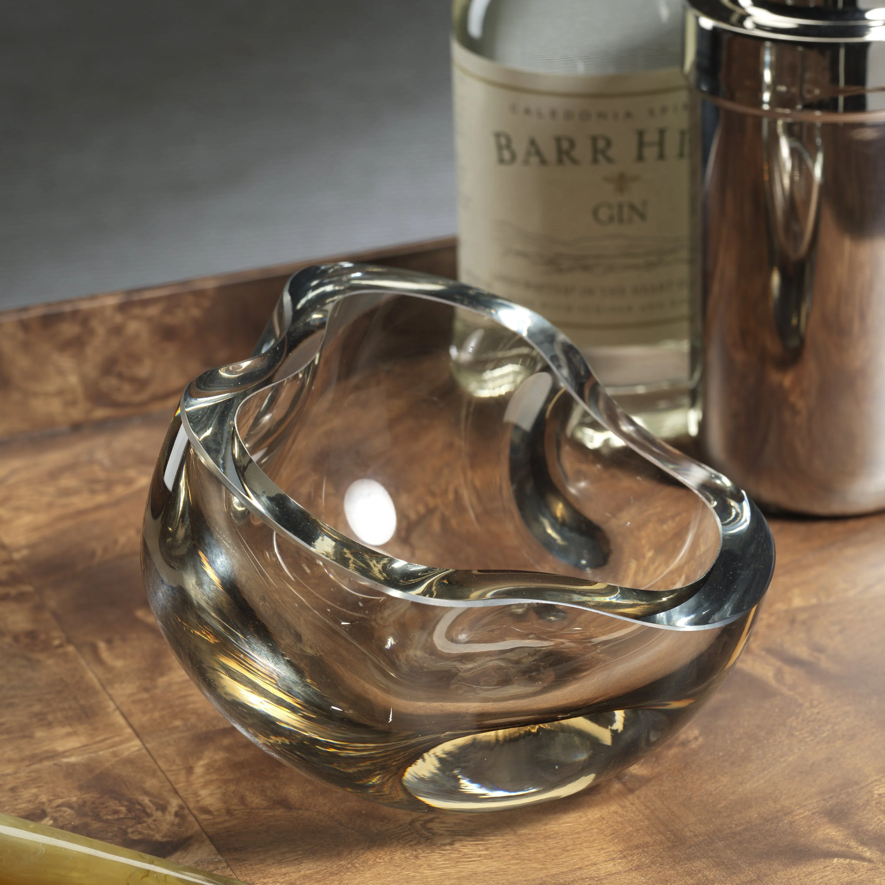 Viento Glass Bowl - Taupe - Image 4